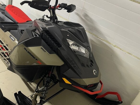 2021 BRP Ski-Doo Summit 850, золотистый, 2100000 рублей - вид 5