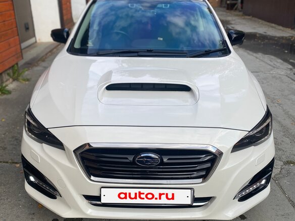 2018 Subaru Levorg I Рестайлинг, белый, 1740000 рублей - вид 2