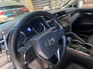 2019 Toyota Camry VIII (XV70), чёрный, 2550000 рублей, вид 5