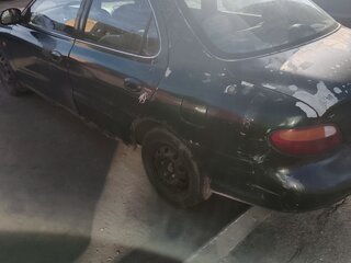 1996 Hyundai Lantra II, зелёный, 90000 рублей, вид 2