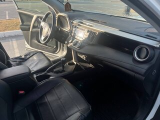 2013 Toyota RAV4 IV (XA40), белый, 1650000 рублей, вид 4
