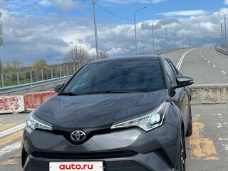 2017 Toyota C-HR I, серый, 1850000 рублей, вид 1