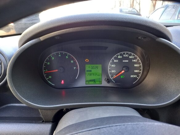 2013 Lada (ВАЗ) Granta I, серебристый, 265000 рублей - вид 14