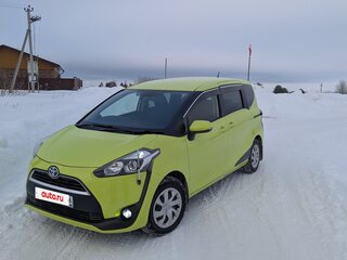 2018 Toyota Sienta II, жёлтый, 1220000 рублей, вид 2