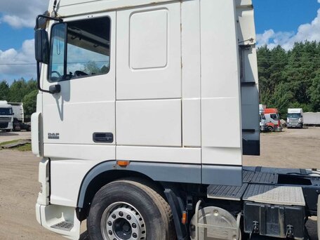 2007 DAF 95XF, белый, 1400000 рублей, вид 1