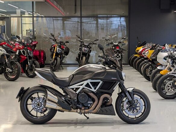 2014 Ducati Diavel Carbon, чёрный, 1350000 рублей - вид 16