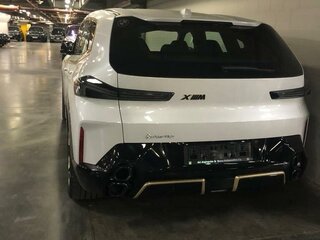 2025 BMW XM 50e, чёрный, 17900000 рублей, вид 3