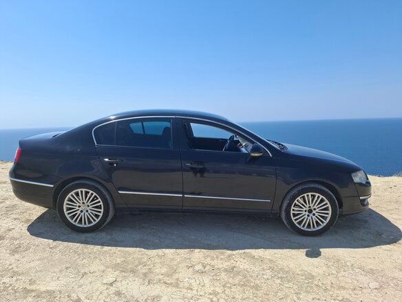 2007 Volkswagen Passat B6, чёрный, 1000000 рублей - вид 3