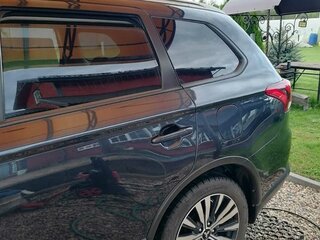 2020 Mitsubishi Outlander III Рестайлинг 3, синий, 2800000 рублей, вид 4
