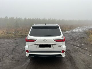 2020 Lexus LX 570 III Рестайлинг 2, белый, 13300000 рублей, вид 4