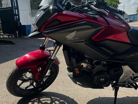2020 Honda NC 750X, красный, 650000 рублей, вид 4