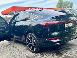 2021 Audi e-tron Sportback 55 I, чёрный, 6000000 рублей, вид 5
