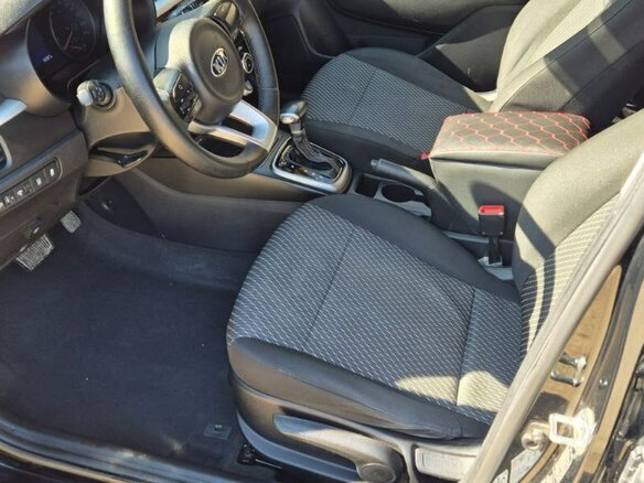 2020 Kia Rio IV, чёрный, 1720000 рублей - вид 7