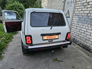 2007 Lada (ВАЗ) 2121 (4x4) I Рестайлинг, белый, 450000 рублей, вид 2