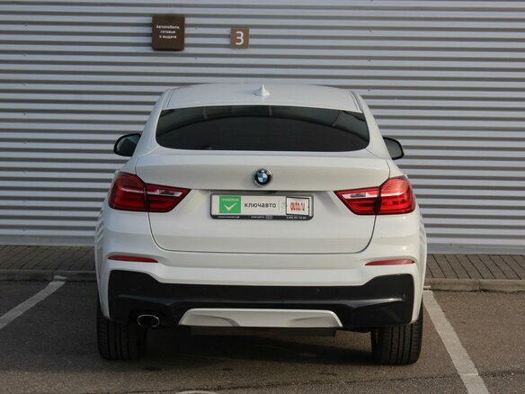 2017 BMW X4 20i I (F26), белый, 3400000 рублей - вид 4