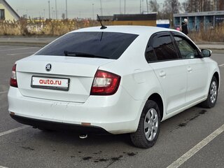2018 Skoda Rapid I Рестайлинг, белый, 999000 рублей, вид 5