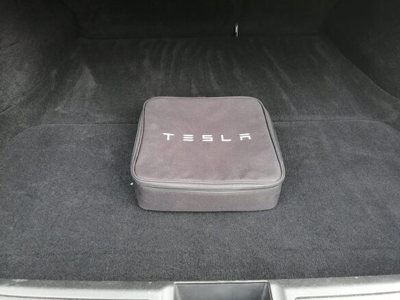 2018 Tesla Model S 100D I Рестайлинг, чёрный, 4270865 рублей - вид 20