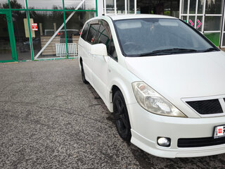 2004 Nissan Presage II, белый, 680000 рублей, вид 1
