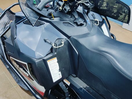 2015 Ski-Doo Skandic, серый, 2200000 рублей, вид 3