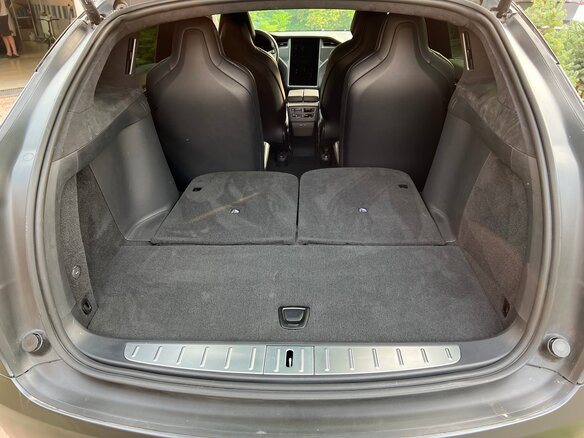 2018 Tesla Model X 100D I, серый, 4550000 рублей - вид 13