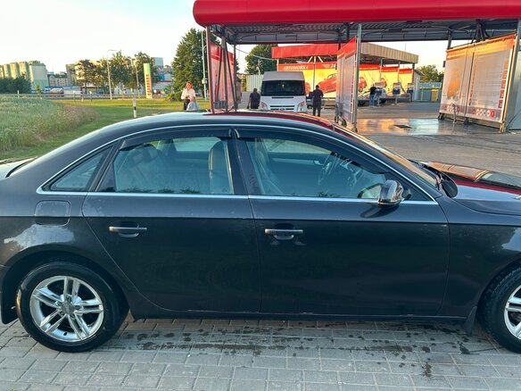 2010 Audi A4 IV (B8), чёрный, 1160000 рублей - вид 3
