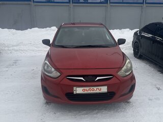 2011 Hyundai Solaris I, красный, 700000 рублей, вид 2