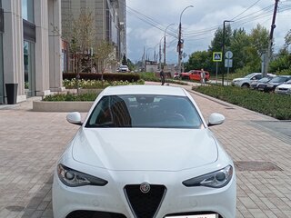 2020 Alfa Romeo Giulia II (952), белый, 3000000 рублей, вид 2
