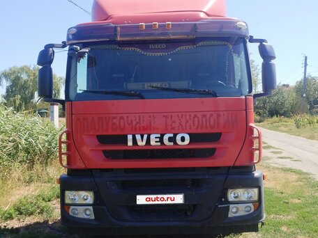 2008 Iveco Stralis, красный, 1500000 рублей, вид 2