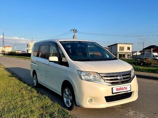 2010 Nissan Serena IV (C26), белый, 1500000 рублей, вид 3