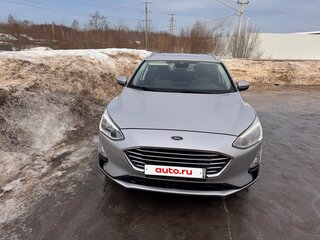 2018 Ford Focus IV, серебристый, 1300000 рублей, вид 1
