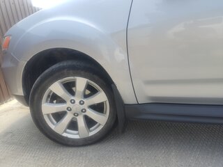 2010 Mitsubishi Outlander II Рестайлинг, серебристый, 1150000 рублей, вид 4