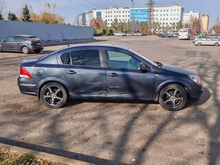 2010 Opel Astra H Рестайлинг, синий, 425000 рублей, вид 2