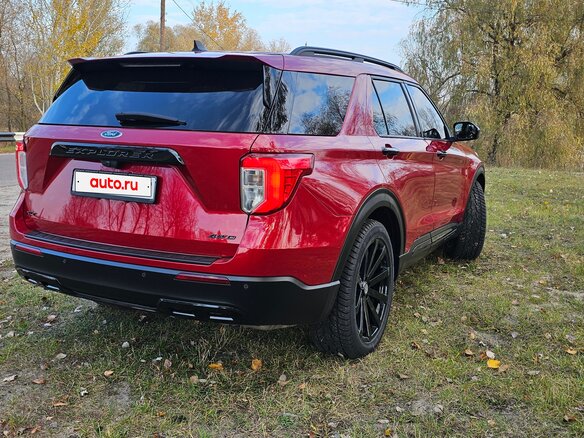 2021 Ford Explorer VI, красный, 2800000 рублей - вид 10