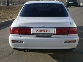 1997 Nissan Leopard IV (Y33), белый, 700000 рублей, вид 5