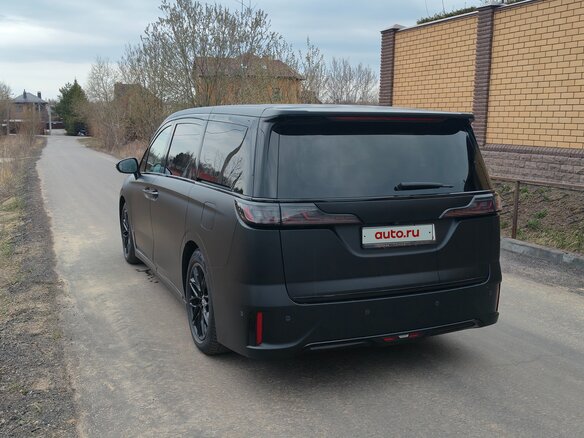 2023 Voyah Dream I, чёрный, 12000000 рублей - вид 5