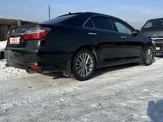 2017 Toyota Camry VII (XV50) Рестайлинг 2, чёрный, 2500000 рублей, вид 3