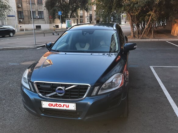 2011 Volvo XC60 I, синий - вид 3