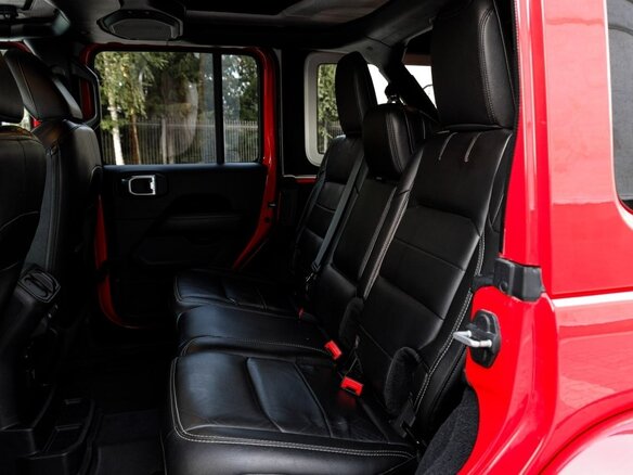 2019 Jeep Wrangler IV (JL), красный, 4850000 рублей - вид 20