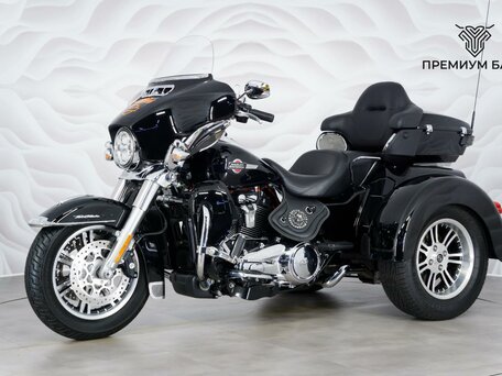 2023 Harley-Davidson Tri Glide, чёрный, 4199000 рублей, вид 3