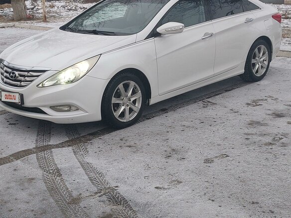 2010 Hyundai Sonata VI (YF), белый, 1180000 рублей - вид 7