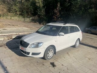 2012 Skoda Fabia II Рестайлинг, белый, 744000 рублей, вид 1