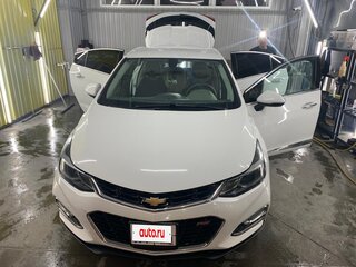 2017 Chevrolet Cruze II, белый, 1100000 рублей, вид 3