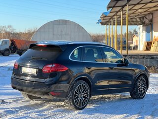 2010 Porsche Cayenne S II (958), чёрный, 1915000 рублей, вид 5