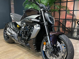 2025 Ducati XDiavel, фиолетовый, 3350000 рублей, вид 2