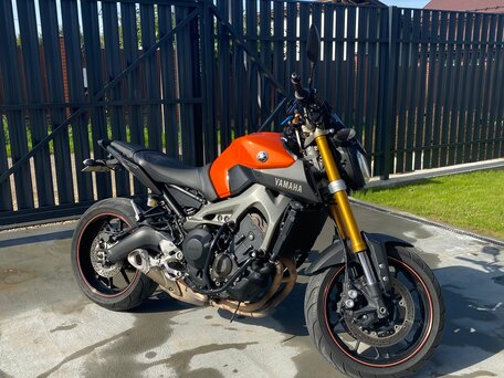 2014 Yamaha MT-09 (FZ-09), оранжевый, 700000 рублей, вид 1