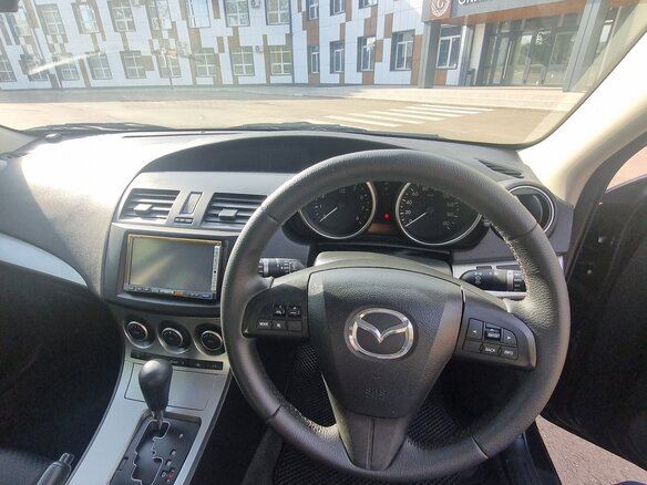 2009 Mazda Axela II, чёрный, 1135000 рублей - вид 13