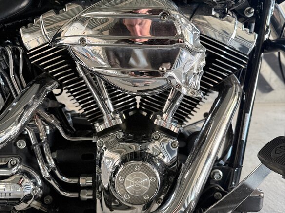 2007 Harley-Davidson Fat Boy, чёрный, 950000 рублей - вид 9
