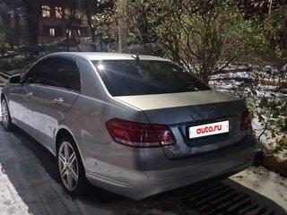2013 Mercedes-Benz E-Класс 200 IV (W212, S212, C207) Рестайлинг, серебристый, 2300000 рублей, вид 1
