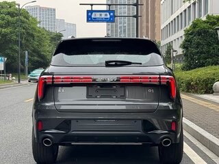 2026 Lynk & Co 01 I Рестайлинг 2, серый, 3923033 рублей, вид 5
