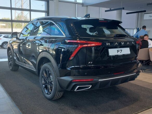 2026 Haval F7 II, чёрный, 3799000 рублей - вид 2